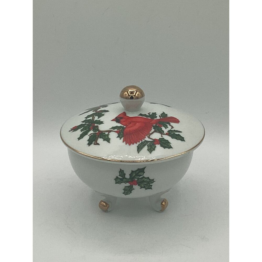 Lefton China Christmas Holly Lid Footed Gold Accent Sugar Bowl Vintage Marked 25